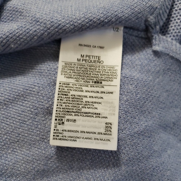 Banana Republic Merino Wool Blend Blouse Stretch - Picture 6 of 6